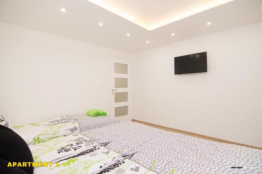 Residence 14 Сараево Екстериор снимка